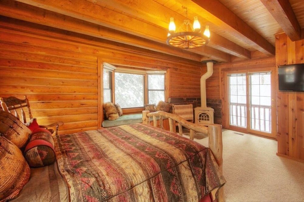 Log Cabin On The Stream Sundance エクステリア 写真